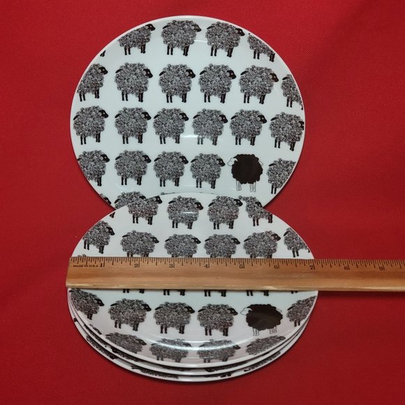 Fitz and Floyd Variations Black & White Sheep Design Cup & Saucer Set of 4 - Picture 5 of 13